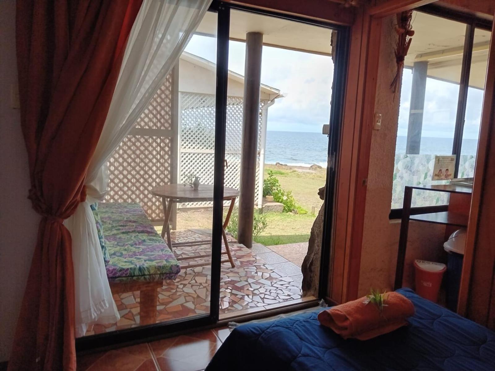 Cabanas & Hostal Tojika Hanga Roa Buitenkant foto